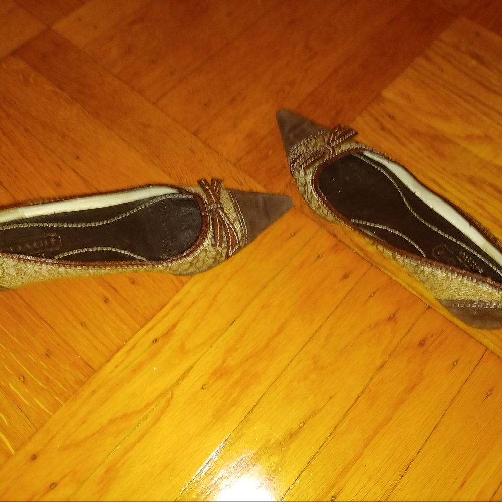 Coach Women's Signature Kitten Heels In Signature Print With Bow In Brown - Picture 5 of 8